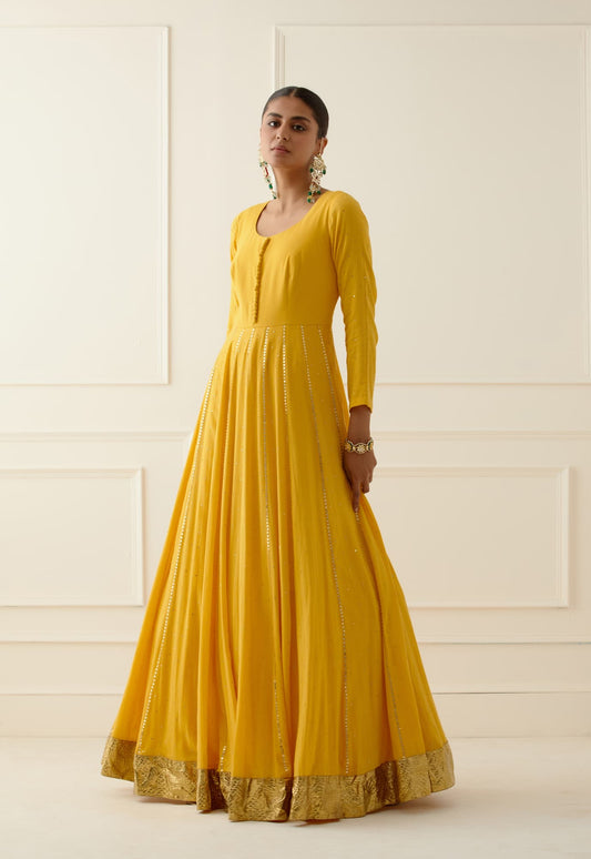 Women Wearing Yellow Anarkali.