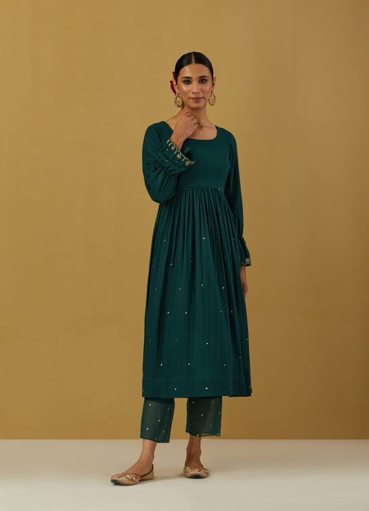 Women Wearing Green Anarkali Pants