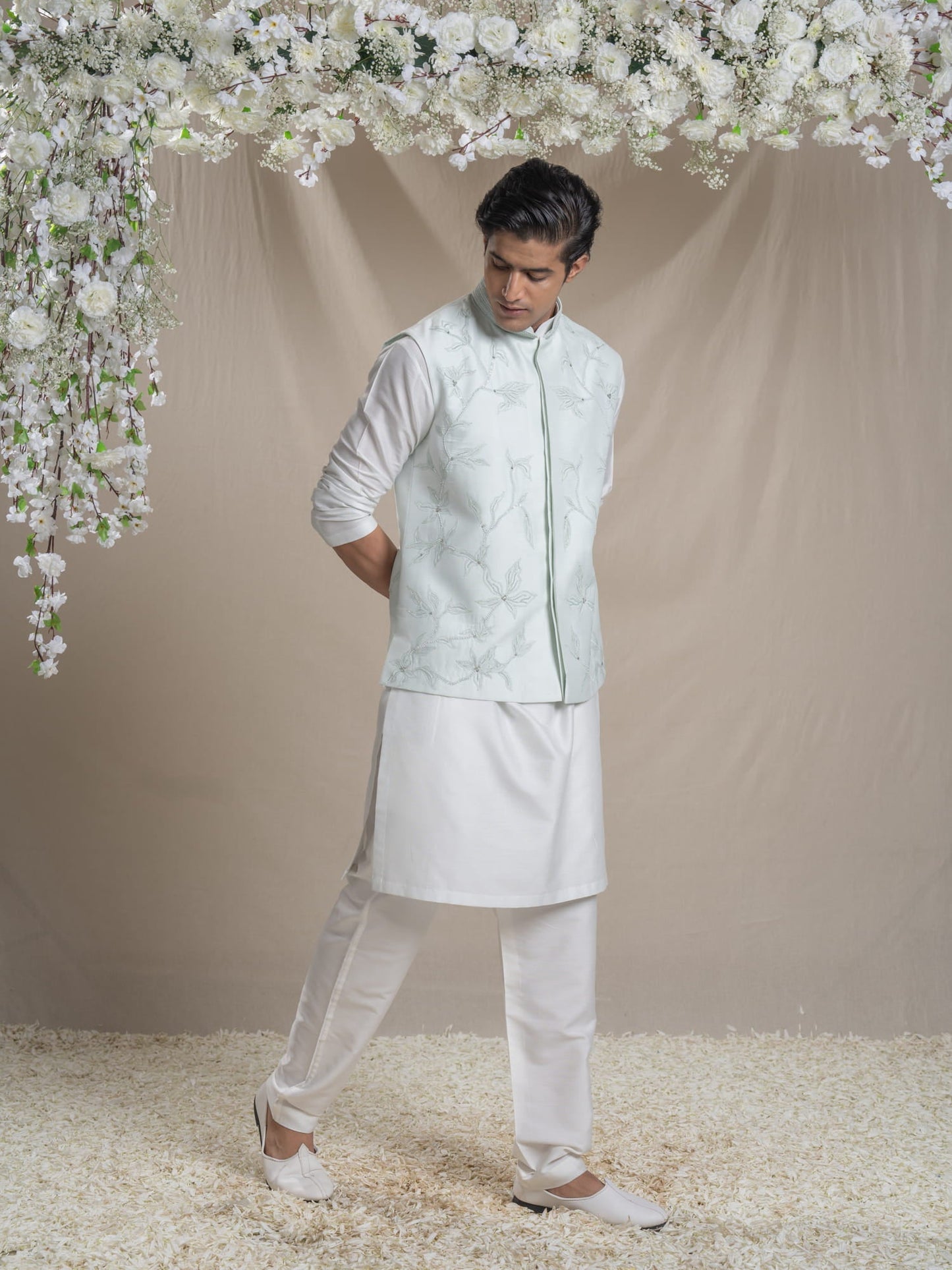 Mens Bagh Blue Cotton Bundi Kurta Set With White Pants