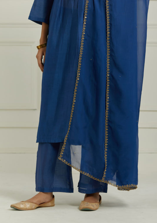 Women Wearing MTO Blue Chanderi Pant