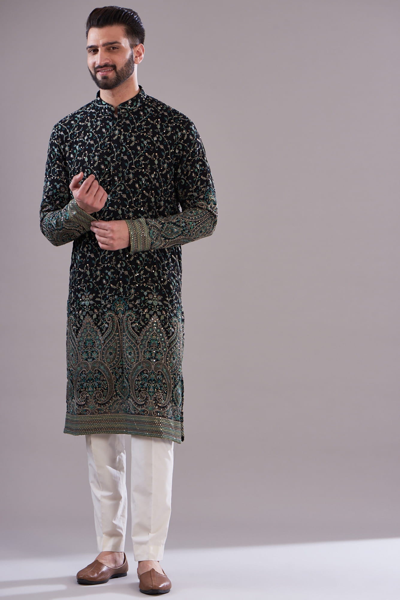 Men Wearing Black Kurta Set.