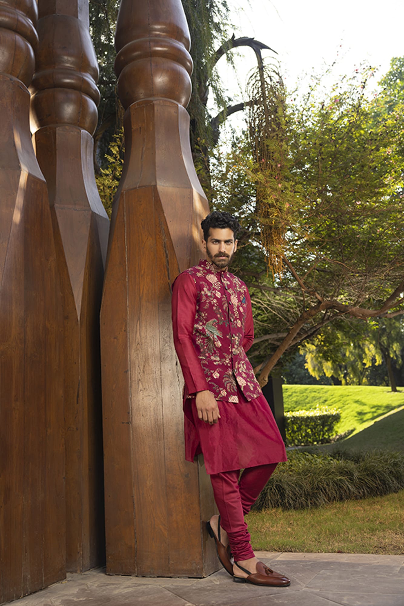 Mens Nasir Maroon Chanderi Bandi Set