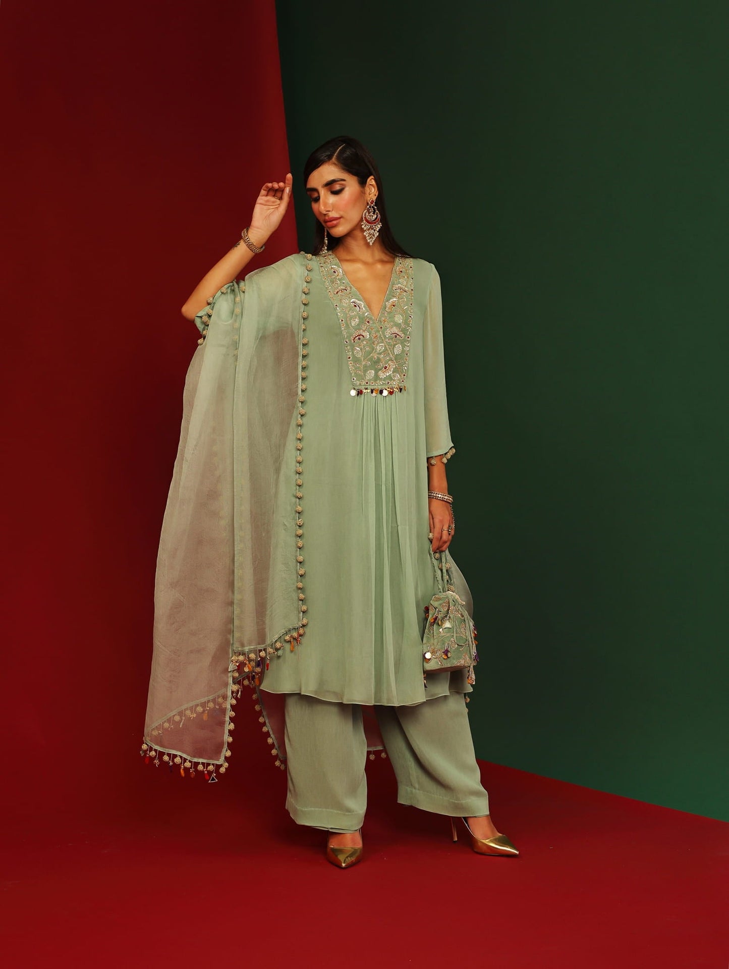 Womens Pihu Green Georgette Kurta Set