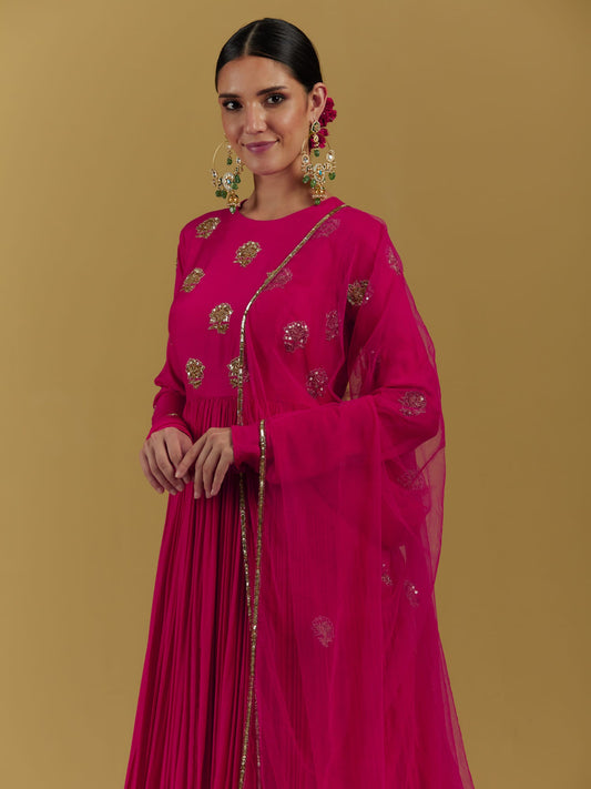 Women Wearing Pink Anarkali Set.