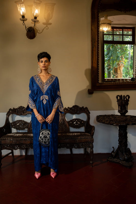 Women Wearing Blue Kaftan