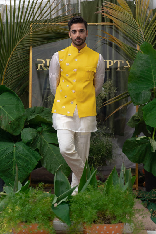 Men Wearing White Kurta Set With Jacket